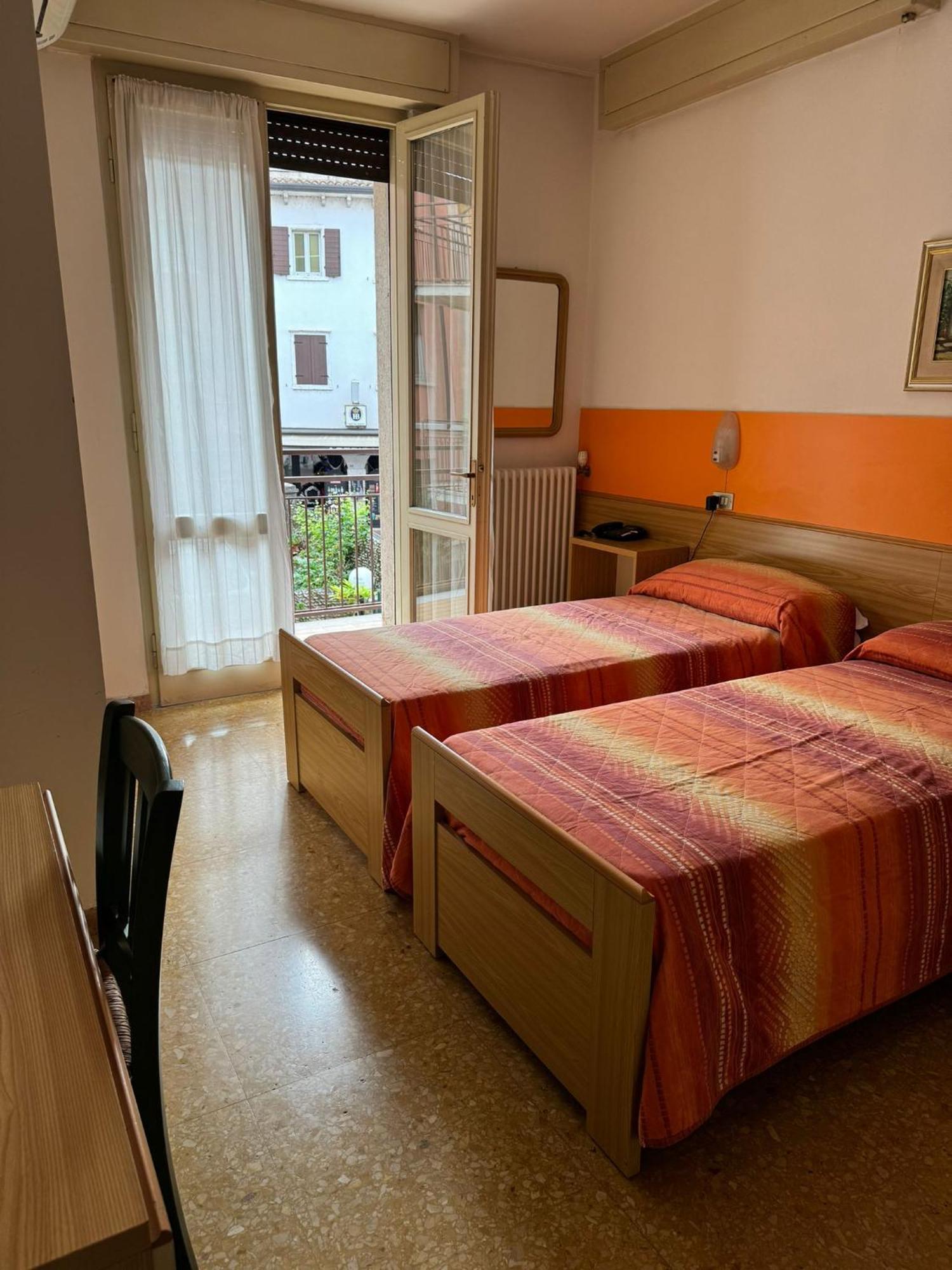 Garni Capinera Hotel 2*