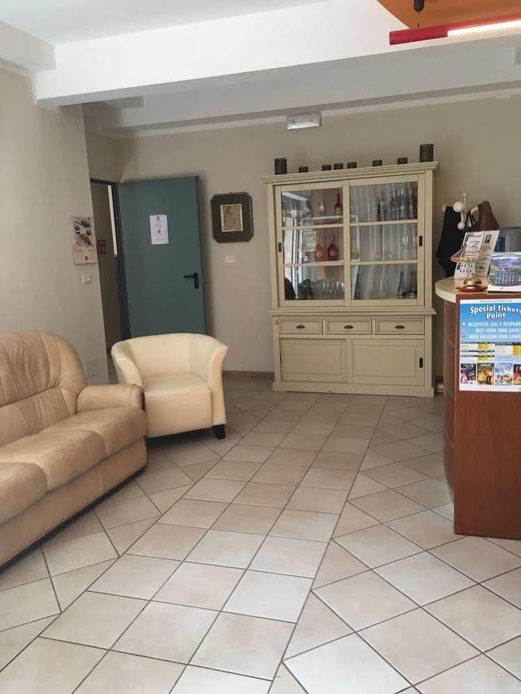 Garni Capinera 2* Garda (Verona)
