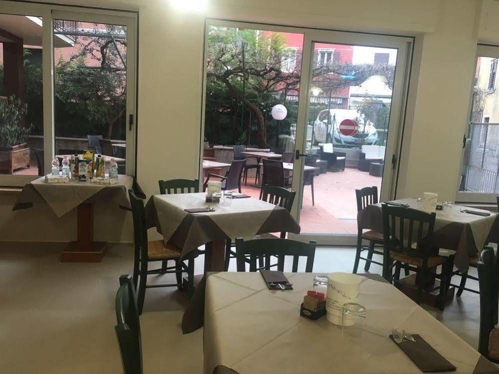 Garni Capinera Hotel 2*
